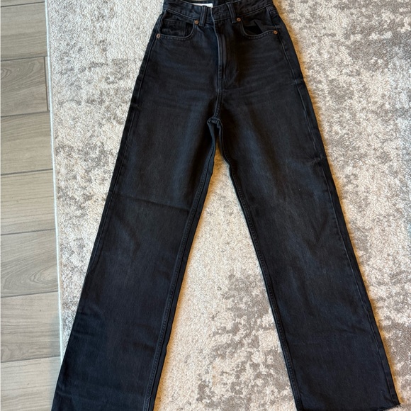 Zara Women’s Straight Jeans - Picture 5 of 16